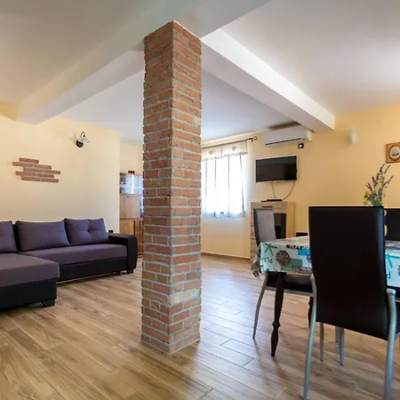 Lily Apartment Malinska