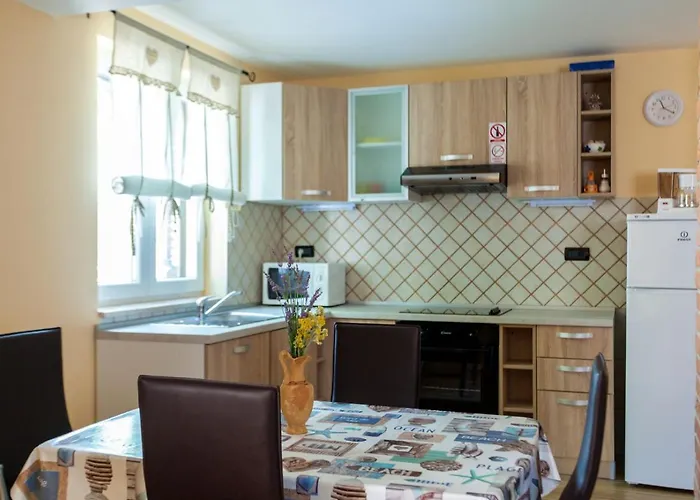Lily Apartament Malinska