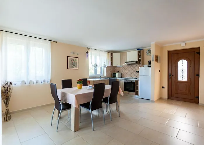 Lily Apartament *