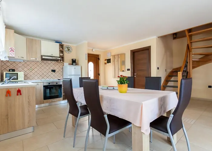 Lily Apartament